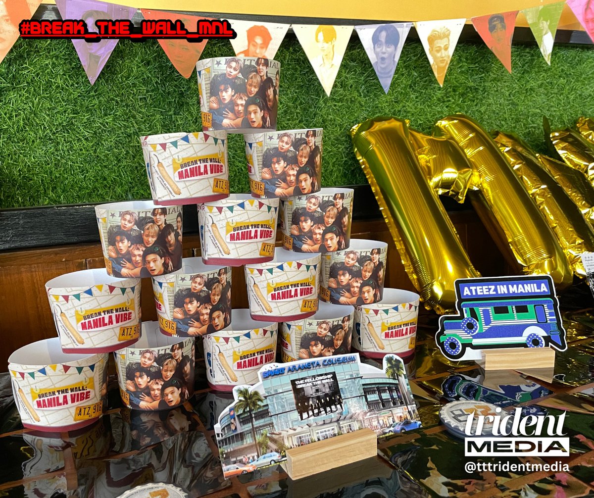 tttridentmedia's tweet photo. We were in Araneta Center, Cubao yesterday with fellow ATINYs as we countdown the hours to #Break_The_Wall_MNL - the first solo concert of ATEEZ in Manila!

View the full album on our Facebook page: https://t.co/W5mQ91vTxj https://t.co/CWsMU5aVzZ