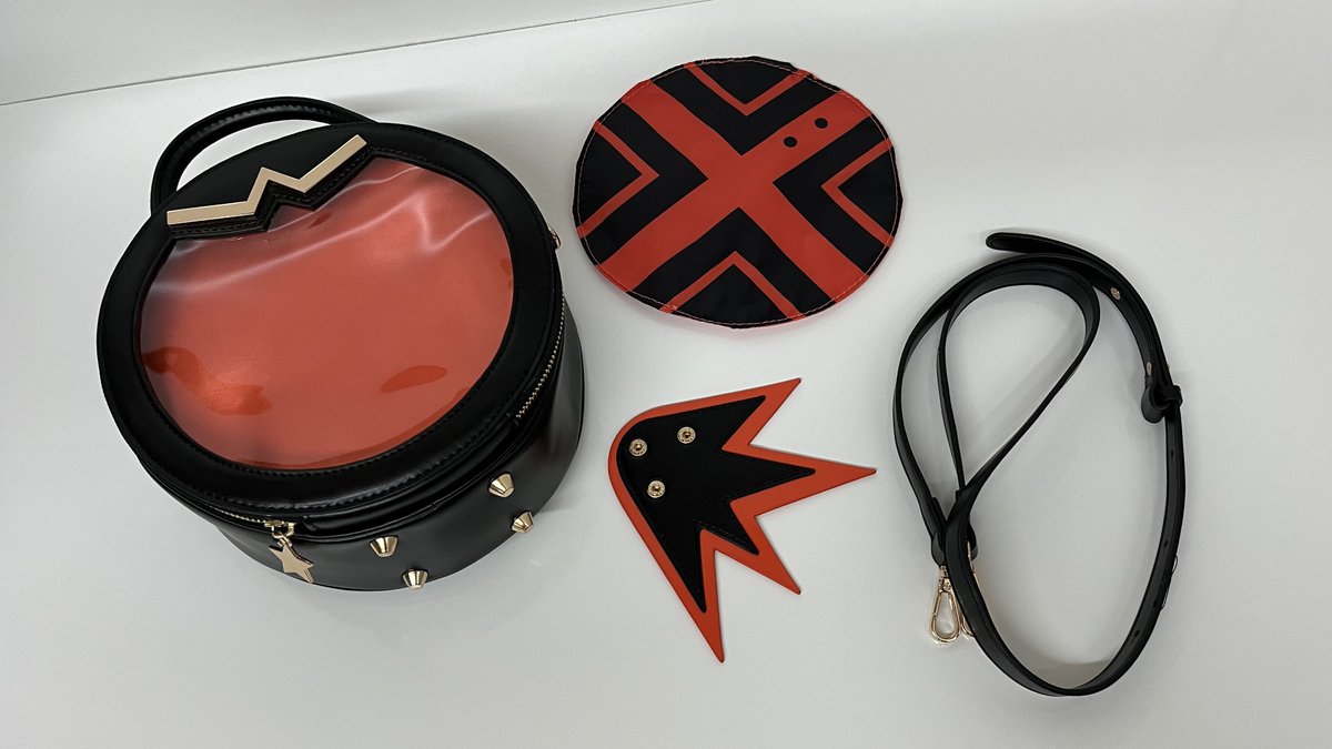 PRODUCTION UPDATE💥

They're here! Our expIosive ita bags have arrived and they are looking amazing! Get ready to make a fashionable entrance everywhere you go!!

#bkfashionzine