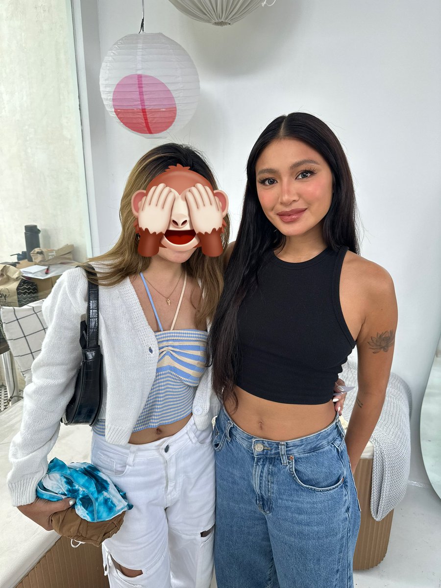 handcries's tweet photo. grabe ang kagandahan ng isang nadine lustre😭 https://t.co/jT7AOcrD2R