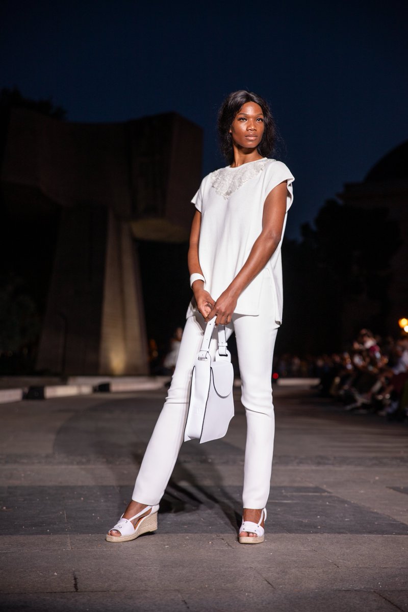 #TheThingsThatDreamsAreMadeOf -
Nuestra nueva colección en <a href="/MBFWMadrid/">MBFWMadrid</a> 
📸 Helena Hernandez
Millones de gracias <a href="/MADRID/">Ayuntamiento Madrid</a> <a href="/M_C_D_Moda/">Madrid Capital De Moda</a>  <a href="/CreadoresACME/">Asociación Creadores de Moda de España</a> <a href="/ganchitoviceber/">CARLOS CASTELLANO</a>  @famaagency <a href="/agencia/">Agência MundU!</a>.rassims @mgmmakeupagency 
#maisonmesa #mbfwm #fandelamodaespañola #fashionrunway #madrid