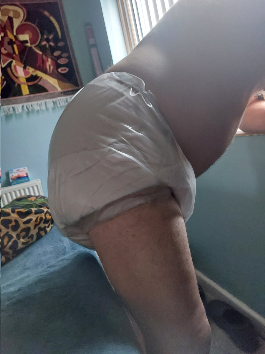 DaddyDe85153594's tweet photo. Had my mum visiting this week first time able to walk around house with my Terry nappies on show. https://t.co/4g1sNk1ywV