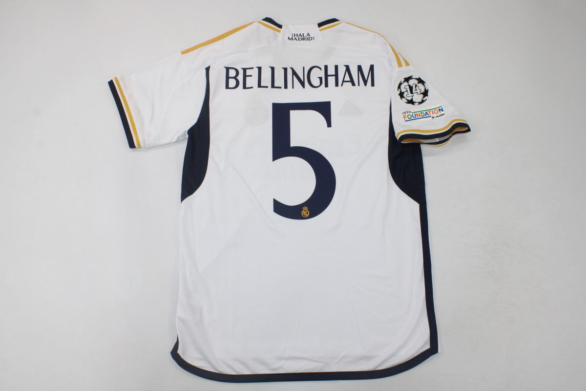 🚨 Si Jude Bellingham marca gol contra la Real Sociedad vamos a sortear su camiseta entre uno de los que den RT a este tweet y nos sigan a mí y <a href="/Ctinfo_17/">Ctinfo_17</a>

¡El ganador después del partido! 🤍