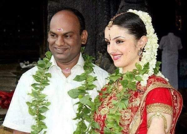___Im_David's tweet photo. நாகூர் பிரியாணி உளுந்தூர்பேட்டைல இருக்கிற நாய்க்கு தான் கிடைக்கணும்னு எழுதி இருந்தா அத யாராலயும் மாத்த முடியாது ப்ரோ🤷🏻‍♂️💯😏 https://t.co/TcjjhyhYXF