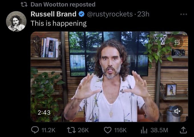 Seriously? Of all people to retweet it was... https://t.co/nh5Oq3bbvg<a href="/tag/fbf"class="tags"><span>#fbf</span></a><a href="/tag/fbfriday"class="tags"><span>#fbfriday</span></a><a href="/tag/followbackfriday"class="tags"><span>#followbackfriday</span></a>