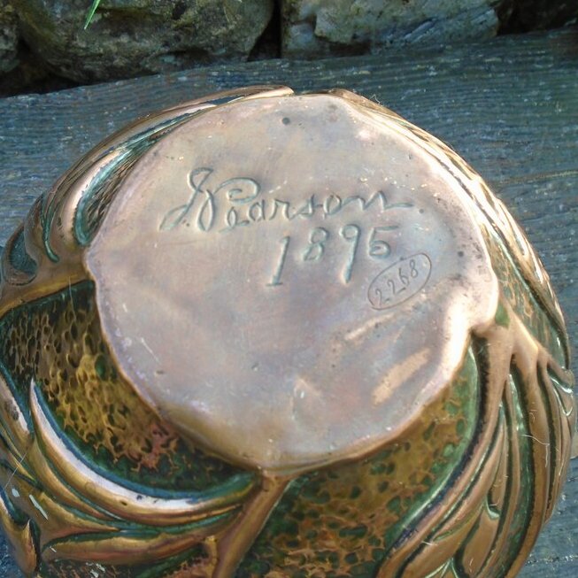 antiques_atlas's tweet photo. Stunning Arts & Crafts copper jardiniere signed by John Pearson 1895.
https://t.co/CDwZXqcpDt
Listed on Antiques-Atlas by Red House Antiques
#artsandcraftsantiques #artsandcraftsplanter #artsandcraftsjardiniere #artsandcraftsmovement #antiquecopper #johnpearson https://t.co/w8DrJBIbKL