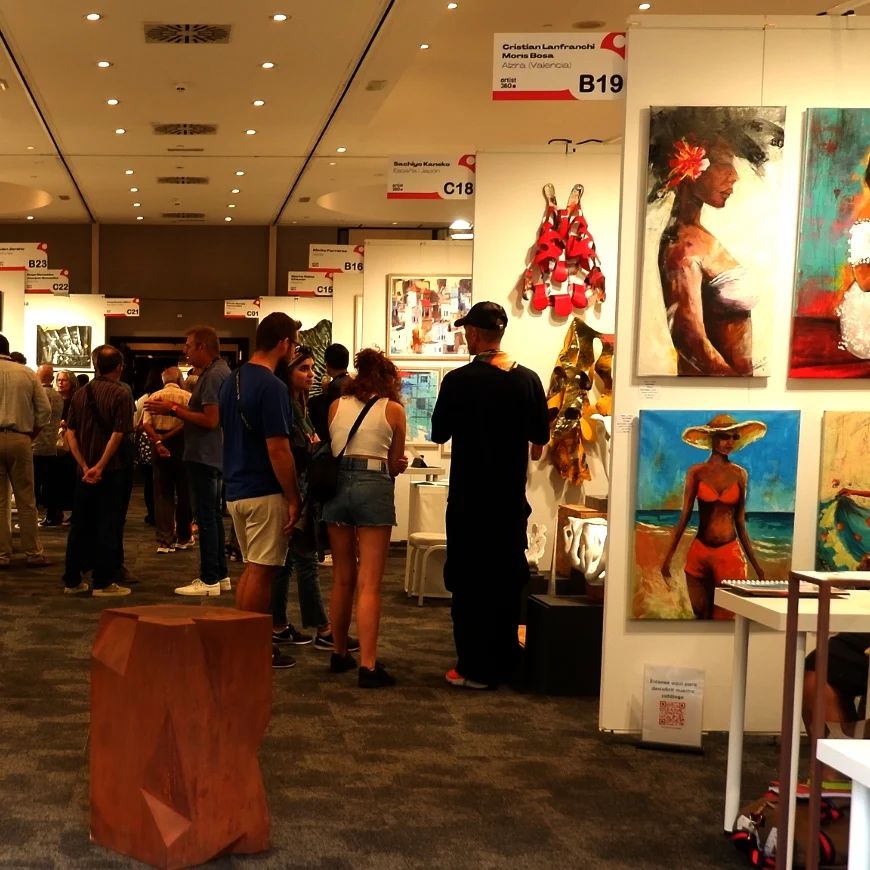 RobertoEspacios's tweet photo. ¿Tienes plan para hoy? Último día de #Artist360 feria #artecontemporaneo. 60 expositores.
📍Hasta 20h en Hotel Ilunion Pío XII. Entrada gratuita.
▶️+info: https://t.co/sLwhm7cm4m #feriadeartecontemporaneo #feriadearte #artfair #arteatualcance #cultura #coleccionismo #obradearte https://t.co/UlEfgKEx3u