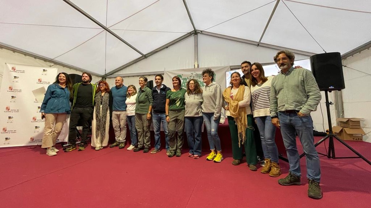 Empresas turísticas de Ávila acaparan premios por su compromiso con la sostenibilidad medioambiental
avilared.com/art/71850/empr…

@NATURCYL1 <a href="/Gredos_/">Gredos</a> <a href="/naturalezacyl/">Naturaleza Castilla y León</a> <a href="/CasadelAltozano/">Casa del Altozano</a> <a href="/PosadadelAgua/">Posada del Agua</a> <a href="/CEOEAvila/">CEOE Ávila</a>