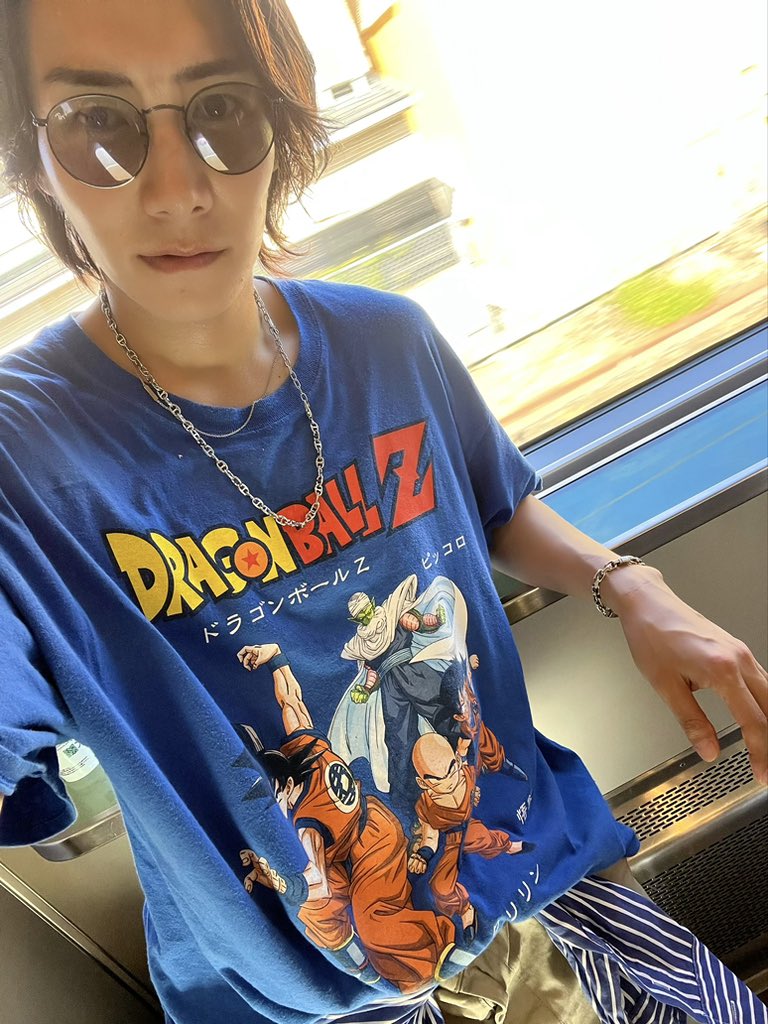 joeANDdream's tweet photo. 誕生日ありがとう！！
生んでくれてありがとう。今も今日という日を楽しく生きれて最高に幸せです。

32歳もまた新たな心の成長と飛躍を遂げたいと思う。
日々、努力して過去の自分を超えていく！！
比べるのは自分自身。
これからの未来が本当に楽しみだ！
人生は作品でありエンターテイメント。 https://t.co/JTblU6nqvE