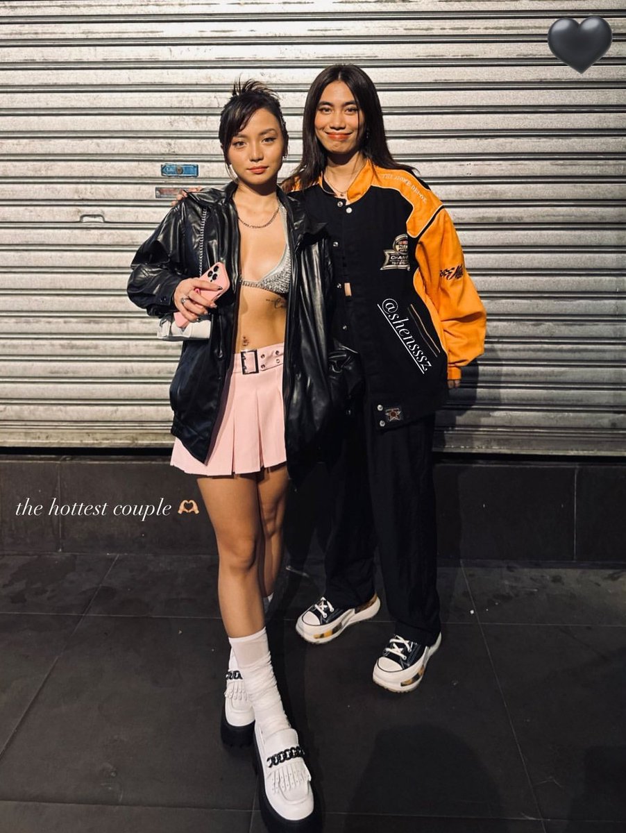 AmaroChazz's tweet photo. Ano ba nman tong mga anak ko n to oh..why so poganda nman??🥰
I love you two
#anggayle
#ShainnaGayle
#AnggeG https://t.co/Ve9zyXzv7V
