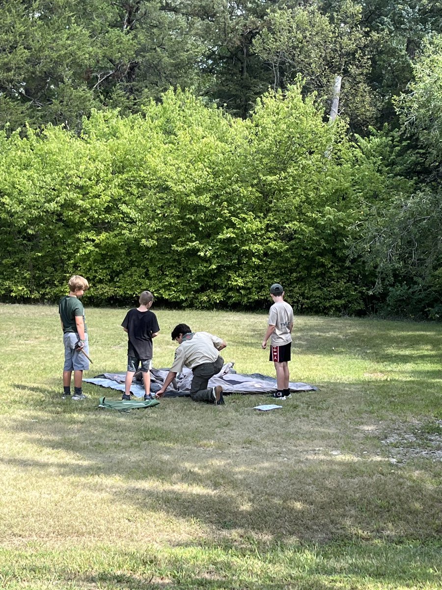 coronadoscout's tweet photo. Good time was had by all at the Triconda Webelos Woods today! https://t.co/LeRBGPuCNI