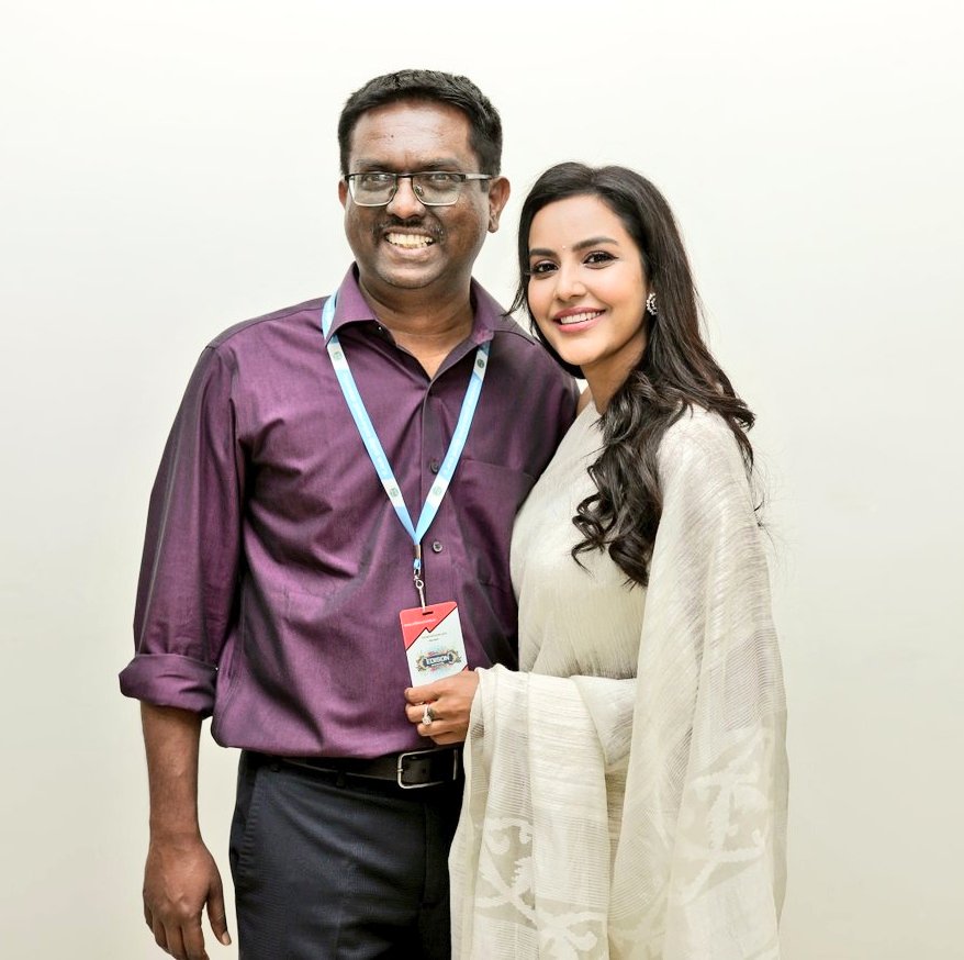 rameshlaus's tweet image. Wishing a good friend - The Talented and Gorgeous Actress @PriyaAnand a Happy Birthday..

Best wishes for #LEO and all your upcoming projects..

#HBDPriyaAnand