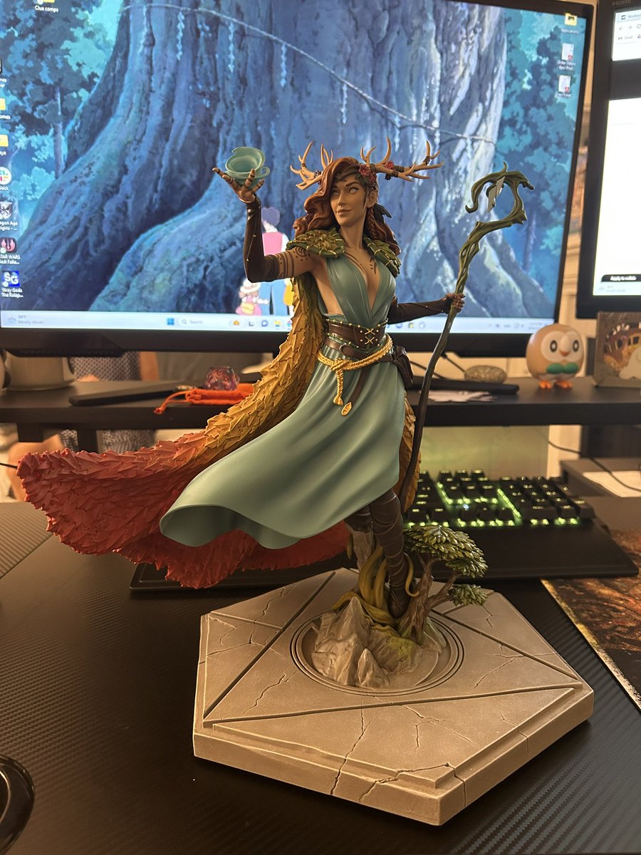 I’ll get better pictures later but KEYLETH IS FINALLY HERE OMG!!!! I ...
