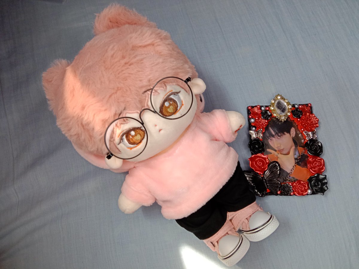 OSHyeobo's tweet photo. Dahil kumanta ng cream soda ang anak kong si Sunoo kagabi, plus umuwi na siya today*umiyak* 

GIVEAWAAAAAY!!~ 
1PC DECODEN TOPLOADER. JUST PAY FOR SF SA SHOPEE. 

Just rtwt and like yung nasa link, and this post. Will check po pag picking na 🤍

ENDS : When decoden is dry na https://t.co/50bTlVWEgg