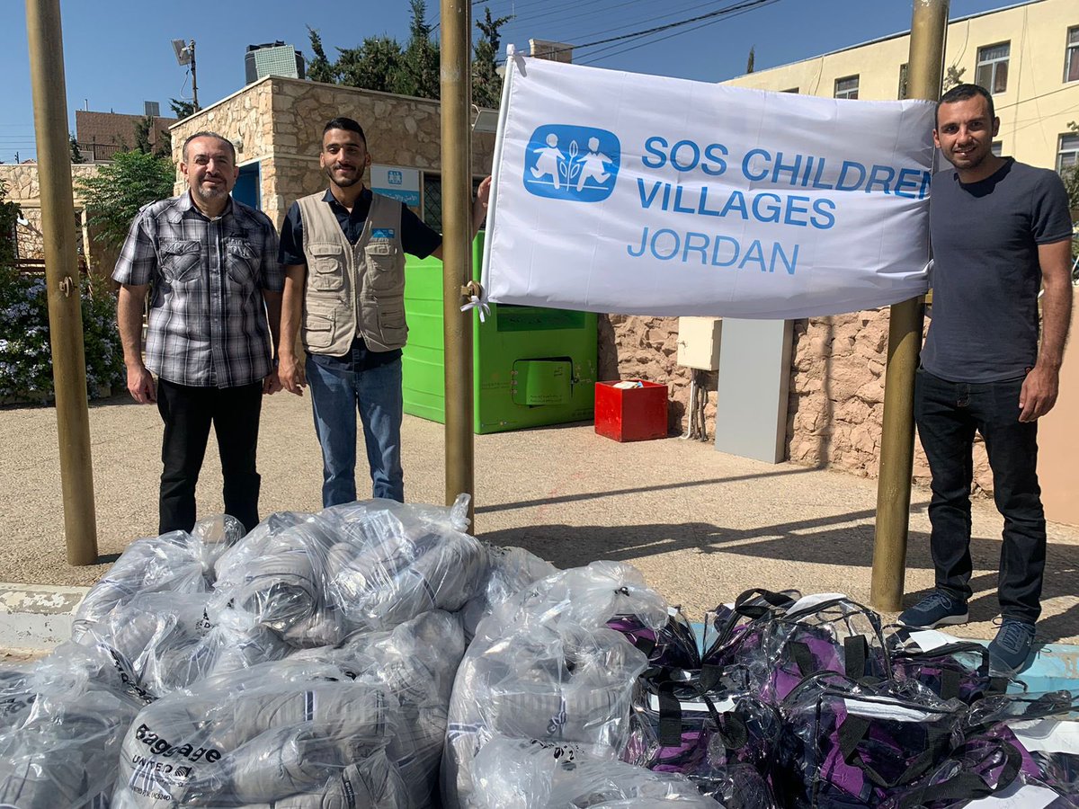 HSAWALHA's tweet photo. Be the reason someone believes in good people 💙🤍! AMM team spreading the act of kindness in commemorating the #September11 sad day . #SOS_Village  #UNITED @UA_MarkClays @AndreaNPunited @DJKinzelman https://t.co/QPCEAulzh7