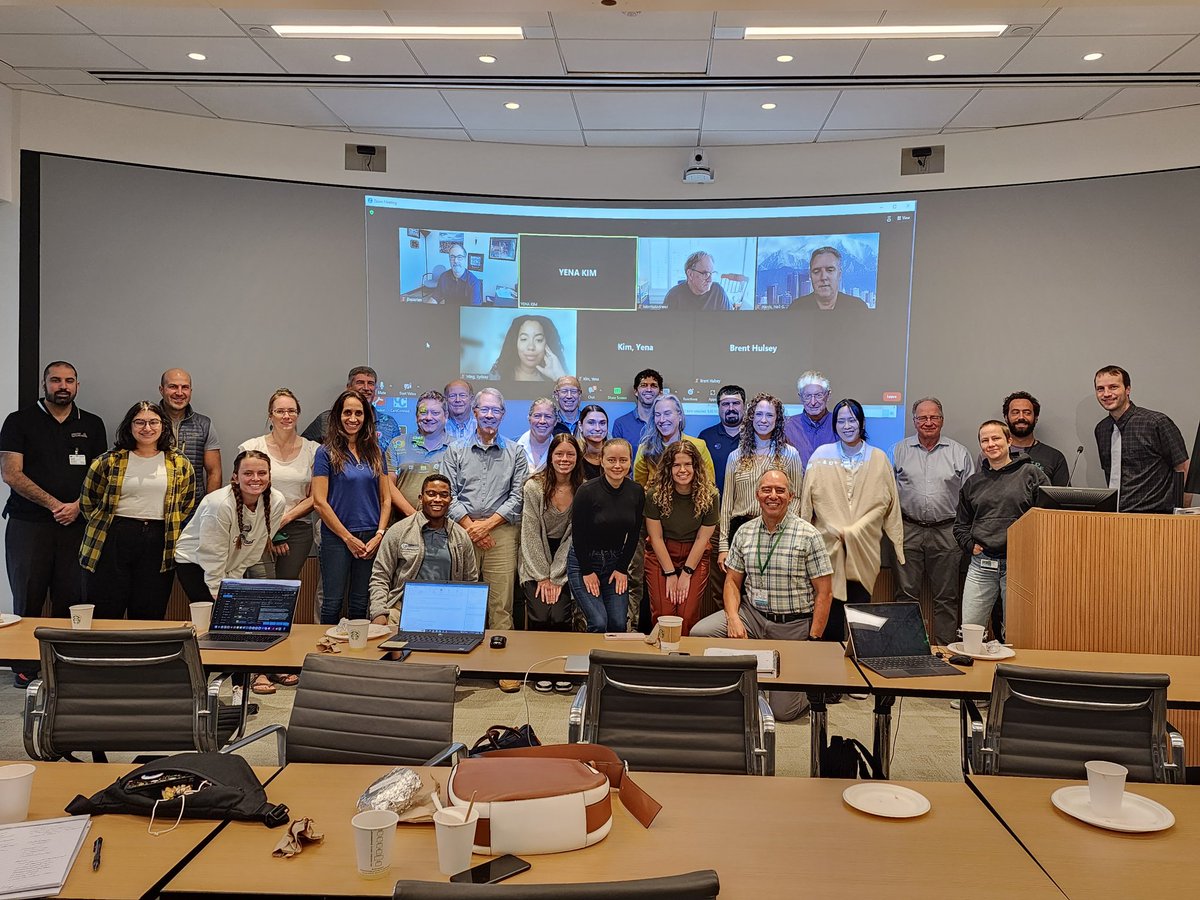 Chris Giza tweet media