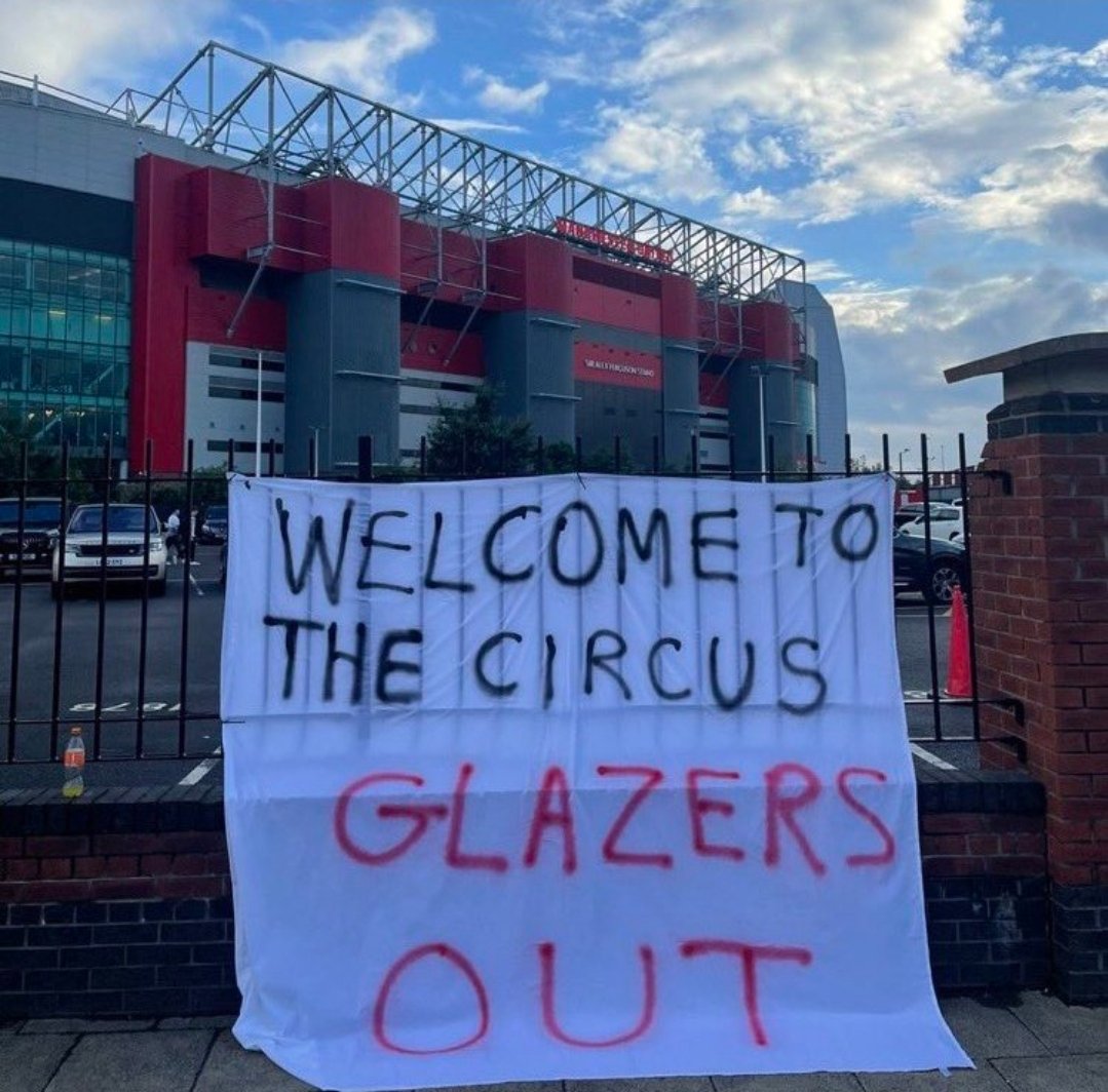 🟢🟡👹🟢🟡👹🟢🟡👹

Good morning! #QatarIn 🇶🇦 

It's Sunday, so that means....GLAZERS OUT! 🤬

Every day, the message is the same until they sell the club💰 #NoToIneos

I FB all Man united fans to help grow the #GlazersOut community 🌎