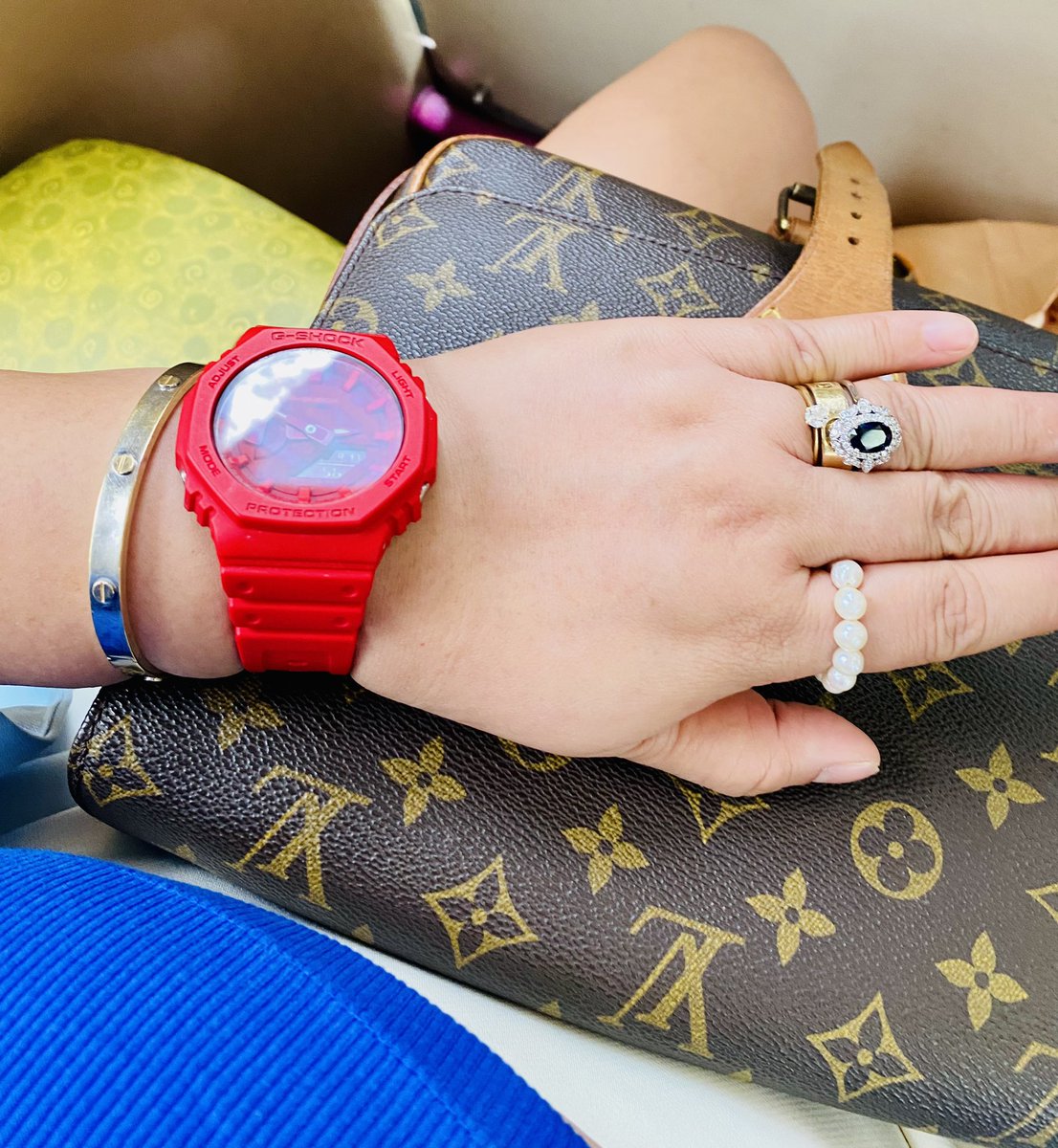 kayelazo's tweet image. #timecheck #gshockoak