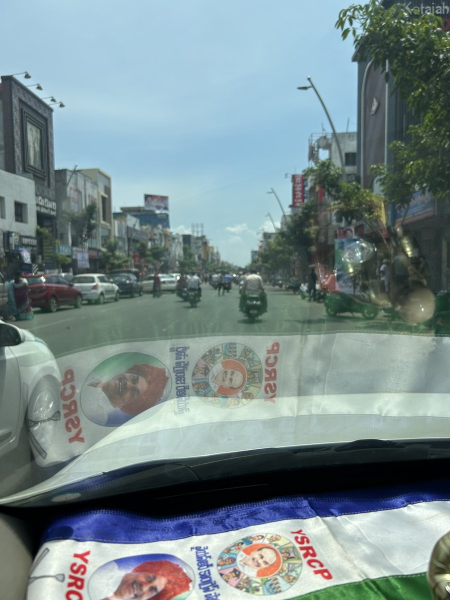 rj_4_all's tweet image. Kakinada Main Road(Subhash Road) , Ippatiki Idi Oka Emotion #NativePlace