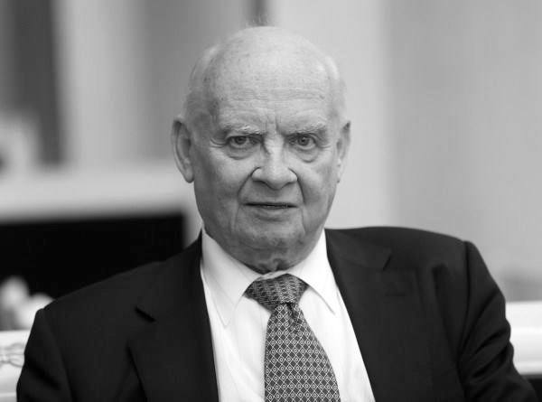 На 95-ом году жизни скончался выдающийся советский поэт-песенник, лауреат Государственной премии СССР и премии Ленинского комсомола, орденоносец Николай Николаевич Добронравов.

Вечная память!