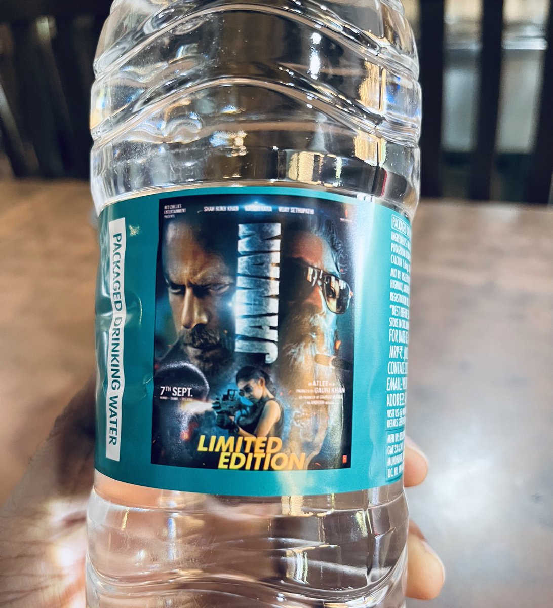 aavishhkar's tweet photo. #JAWAN on Bisleri bottle too 😎🔥✅ https://t.co/8NPbhPvaky
