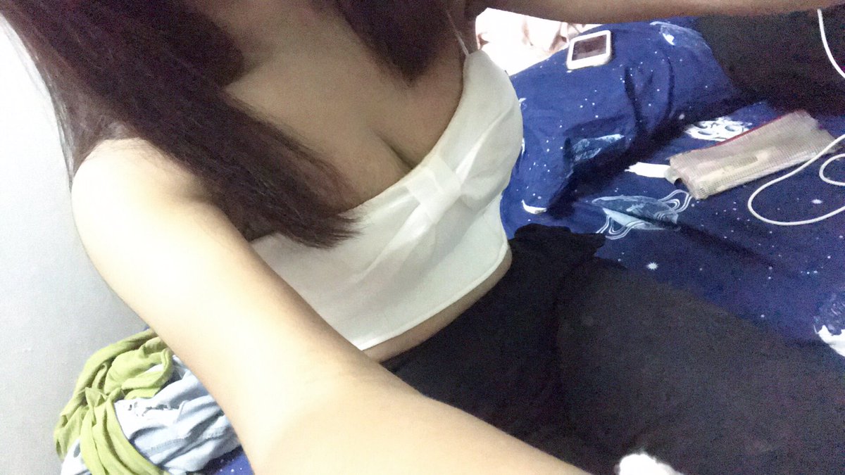 baem49's tweet photo. กลับมาแล้วว💦🫣 #ศรีสะเกษ #นักศึกษา https://t.co/GGhKeENWZY