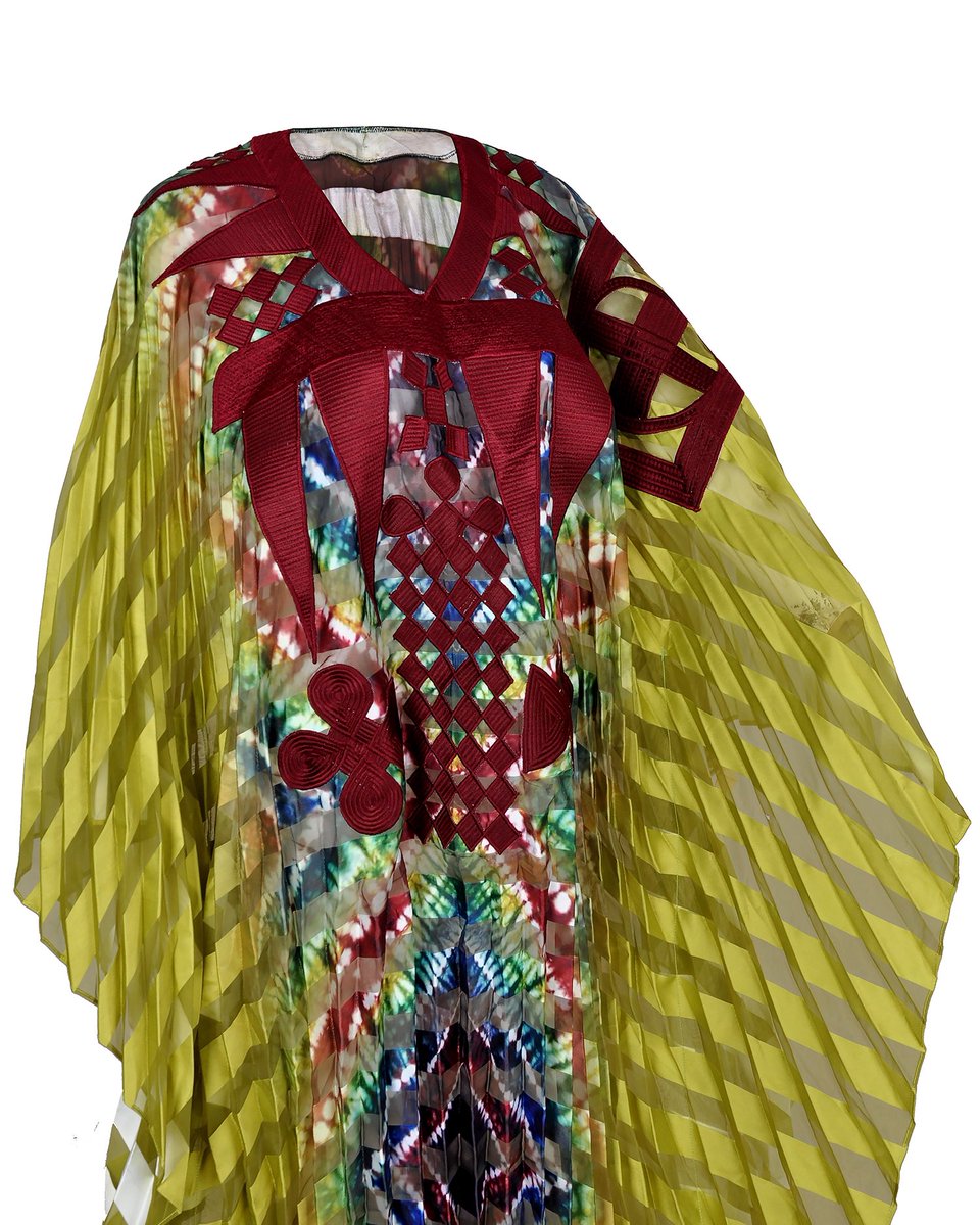 patrickayanski's tweet image. Step out looking classy today in our beautiful ribbon organza pleated kaftan 

It’s easy to wear, classy, sophisticated and comfortable 

Place your orders online via DM, or walk into any of our stores to purchase #PatrickAyanski #AyanskiFabrics