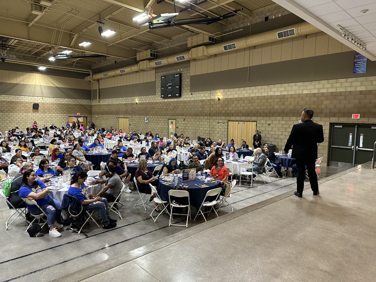 DeeDeeHarrison9's tweet image. @Team_BCSD Parent University Kick-Off 2023-2024! Building community with our families. #MissionDriven #TeamFACE