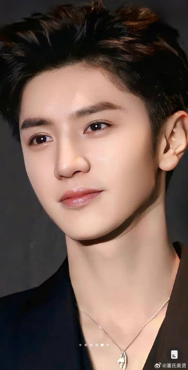 romteera_p's tweet image. หล่อจัง🥰😍😘😊🥰😍
#CZY #เฉินเจ๋อหย่วน #陈哲远 #ChenZheyuan
cr.ในภาพ