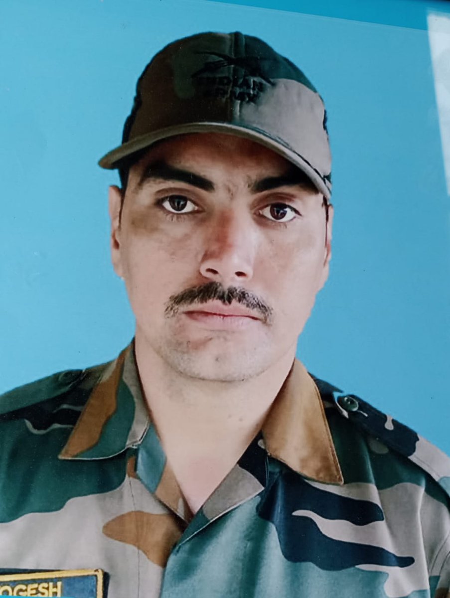 राजस्थान के चूरू जिले की राजगढ़ तहसील के ग्राम लंबोर बड़ी निवासी व भारतीय सेना में कार्यरत बहादुर जवान श्री योगेश कुमार जाट जम्मू कश्मीर में आतंकवादियों के साथ मुठभेड़ में राष्ट्र की रक्षा के लिए शहीद हो गए ! ईश्वर शहीद की आत्मा को शांति प्रदान करें,राष्ट्रीय लोकतांत्रिक पार्टी