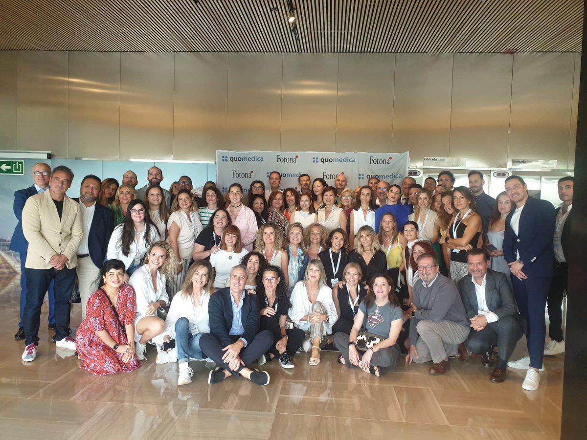 Equipo casi al completo de Fotonicos España! Durante el VII simposium nacional de usuario Fotona.  Gracias a Quomedica un año más por la organización. 

#drabonome #clinicabonome #fotona #quomedica #valencia #lasermedico