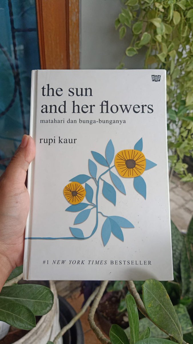 yrimiiese's tweet photo. PRELOVED)

The sun and Her Flowers karya Rupi Kaur
Only 40k ‼️

https://t.co/95ZDLqg6Ms

#zonajajan #wts #zonauang #bukubekas #prelovednovel https://t.co/hBnYjVzLmY