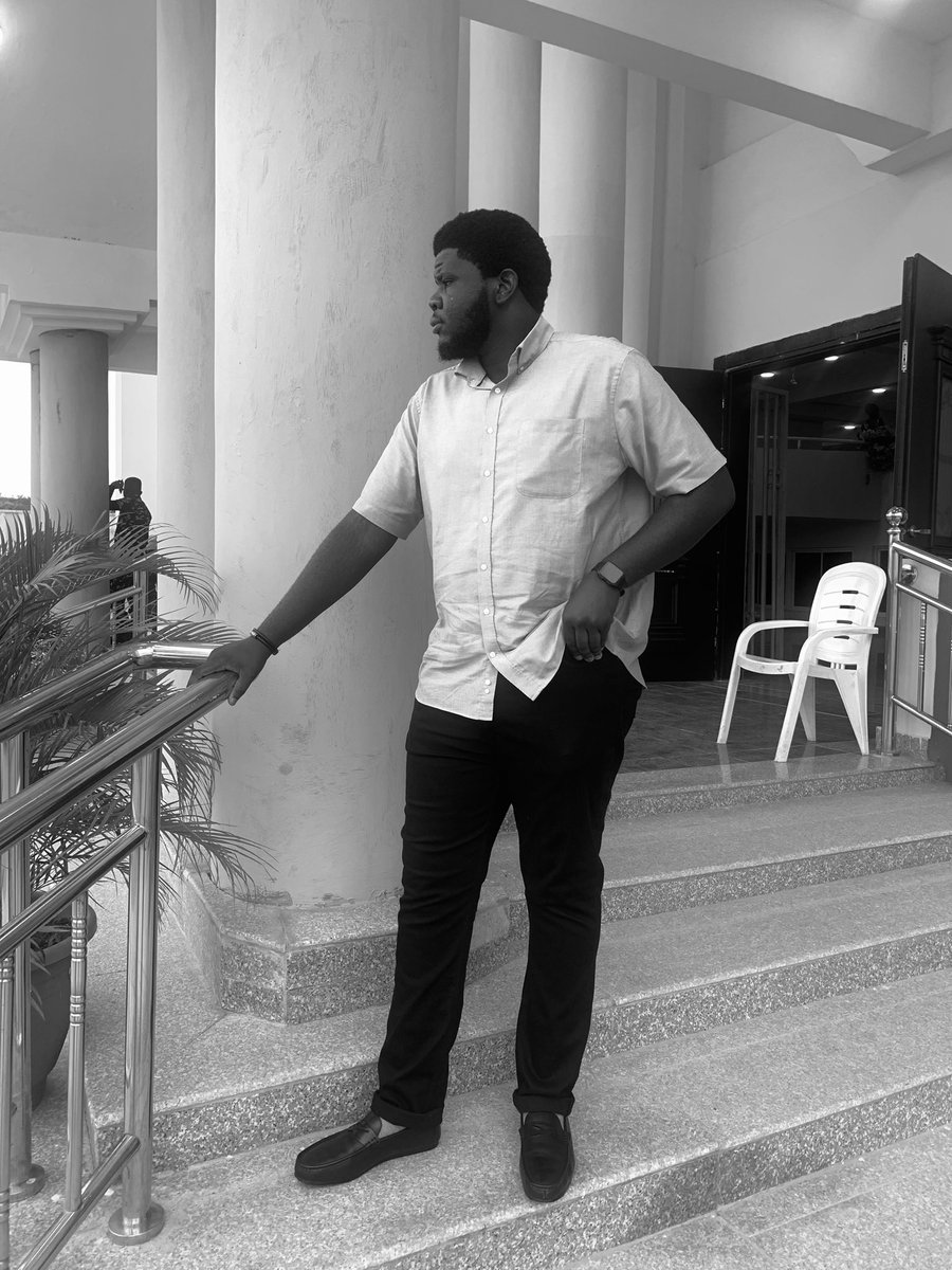 iam_maykid's tweet photo. Better than all of them combined 

@davido https://t.co/1HyML3HAmN