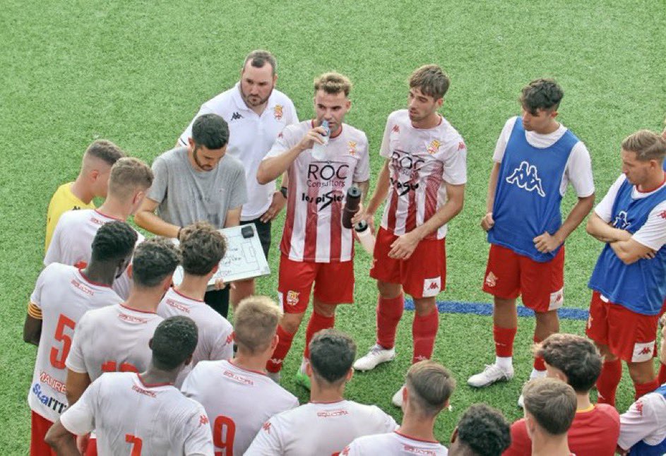 CdEManresa's tweet photo. ‼️ 𝗡𝗢𝗨 𝗛𝗢𝗥𝗔𝗥𝗜‼️

El partit ajornat d’avui, es jugarà 𝗱𝗶𝗺𝗮𝗿𝘁𝘀 dia 𝟭𝟵 a les 𝟭𝟴𝗵

#ManresaPenyaDeportiva
#Seguim‼️ https://t.co/2rgfmDrGQY