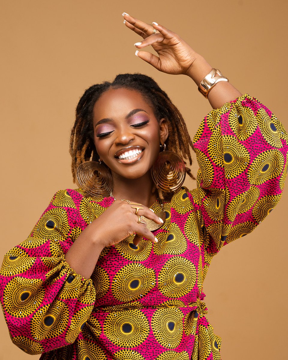 LydolSlam's tweet photo. Merci infiniment pour tous vos souhaits vos messages vos commentaires vos partages et vos cadeaux 🙏🏾❤️🤩 Merci pour ces attentions particulières ❤️ J’espère pouvoir vous rendre tout cet amour 😍 Bon dimanche 😘
#NaSoEDey vos vidéos sont déjà à quel niveau ?? 
@william_dikanda https://t.co/lxPIju16Kw