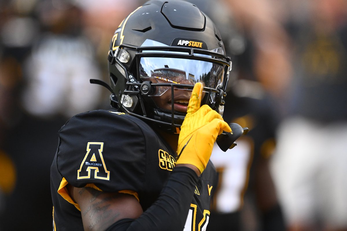 Ømari Philyaw tweet media