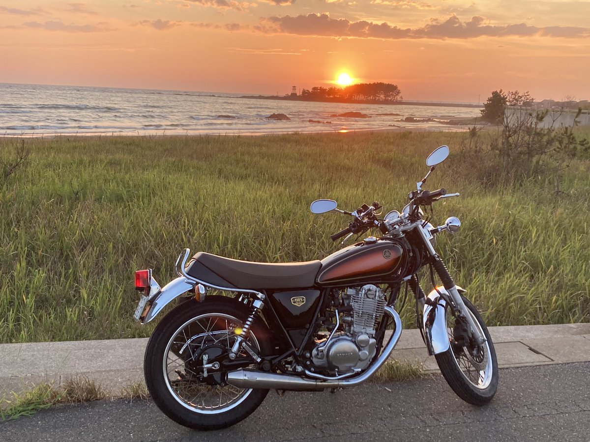 SR400_KO's tweet photo. 夕陽が美しい https://t.co/MZmccelCdi