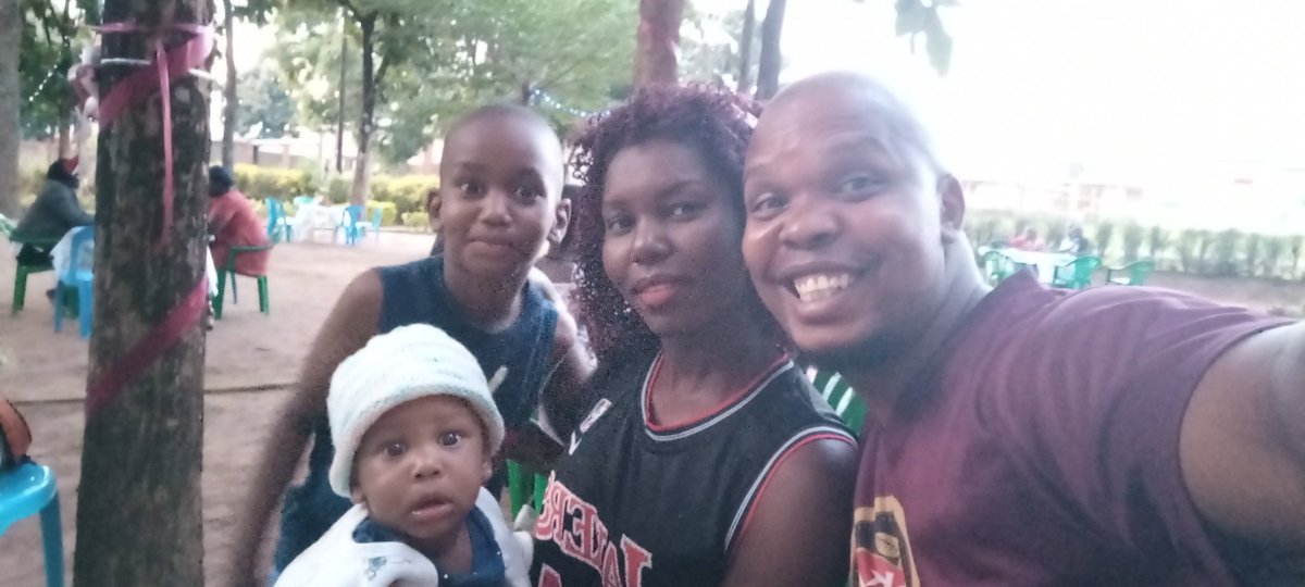 It was wonderful to catch the warmth of the family after being a way for 6 months.