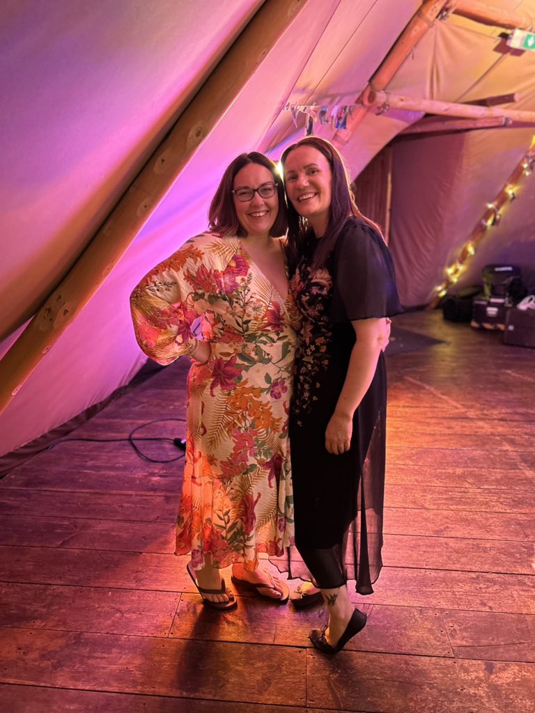 R I N I 🫧 tweet media