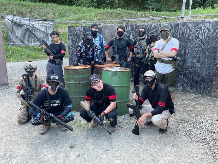 Soldier_TMK's tweet photo. 今日も今日とて #加古川CQB で
1日メディック戦なおサバゲでしたよ
激暑な中激アツな闘いでしたわ
#サバイバルゲーム
#サバゲー
#サバゲーマー
#ポケット中の赤ベロ
#MILITAC
#サバゲーマーさんと繋がりたい
#サバゲーマーと繋がりたい
#どうしたノリさん
#どうしたアイさん https://t.co/x4ZVpxmFoR