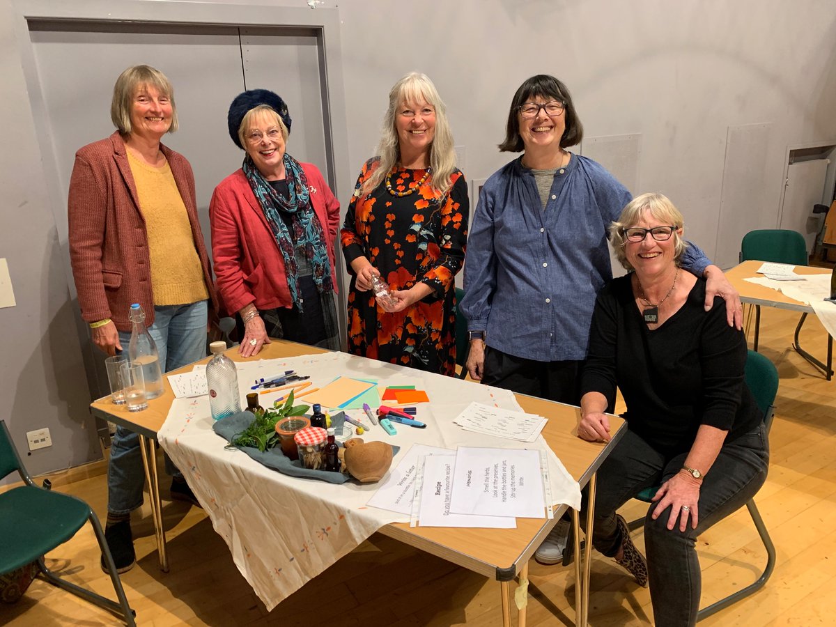 carolyn_Yates's tweet photo. WomenWhoWrite #BottlingIt film premiere. 
#CatStrand
#Dumfries&amp;Galloway https://t.co/LjIA5hyk1j https://t.co/dQjaHuZFi4