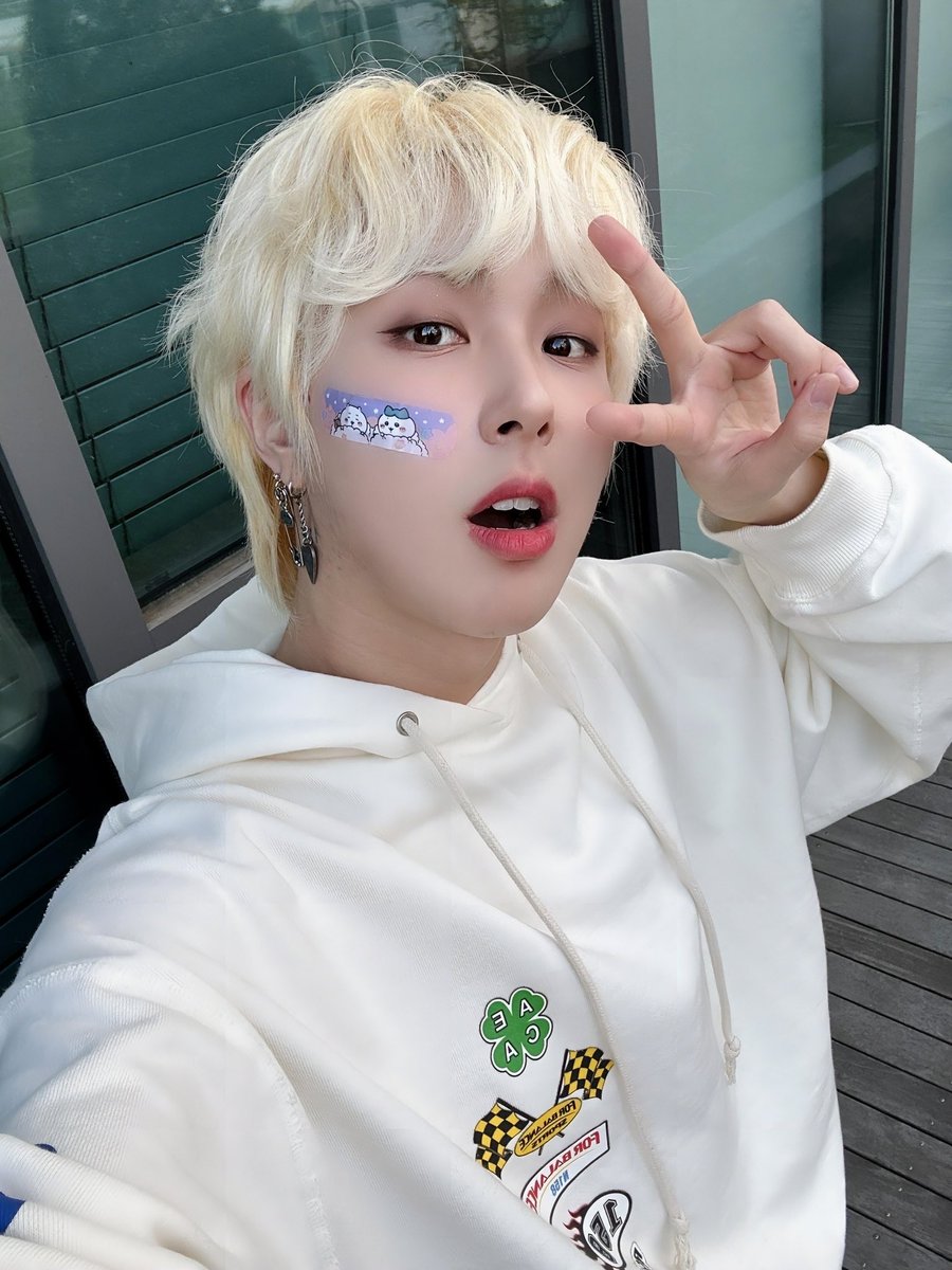 으갸갸
진차 이 초딩 우짤거야…
