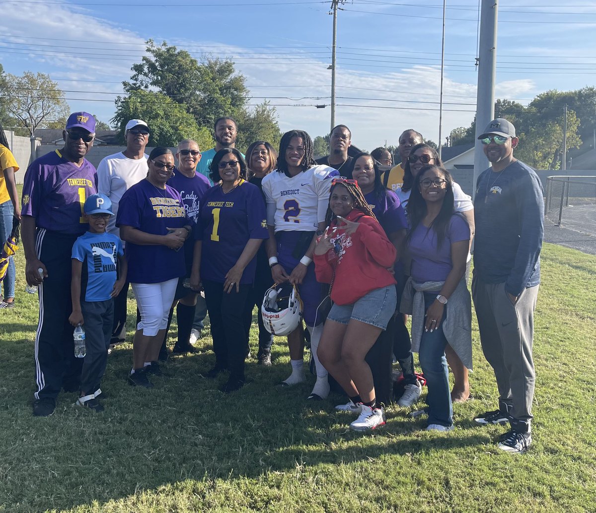 The Benedict Tigers traveled to Tennessee this weekend to play Lane College. My Nashville family really showed up for <a href="/ZayFoster1/">Zay Foster</a> and the Tigers! I really really love and appreciate them and their support 🥰🥰🥰 #wewon #gotigers