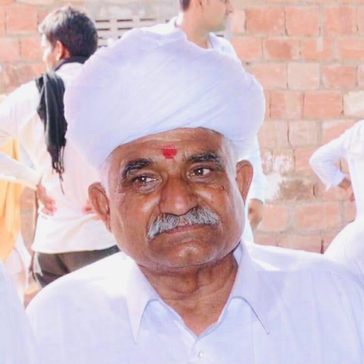 DivyaMaderna's tweet photo. कल सुबह 11 बजे स्व सोहन राम जी बिश्नोई के मूर्ति अनावरण कार्यक्रम में उपस्थित रहूंगी। 

स्थान:- स्व सोहन राम जी बिश्नोई के फार्म हाउस पर खुडियाला रोड जुड । https://t.co/kV285Kza9h