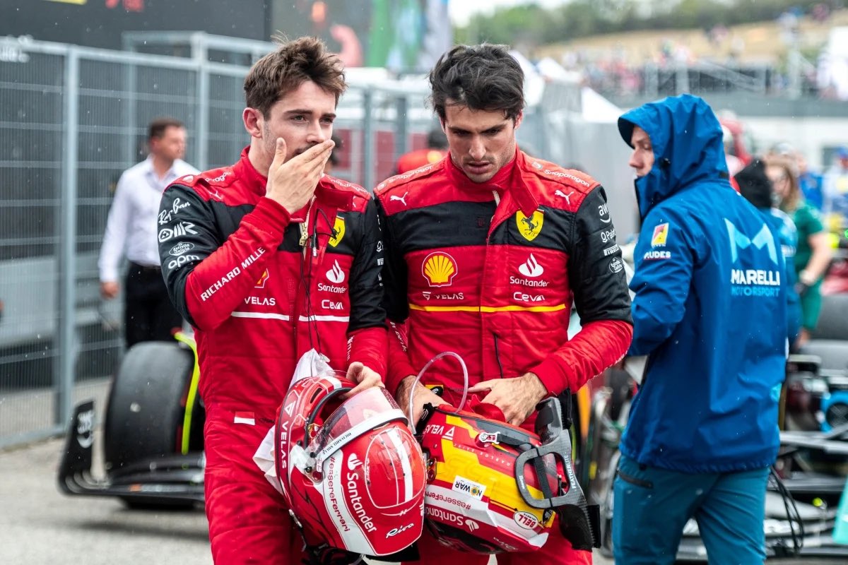 ¿A quién consideras mejor piloto? 

Rt- Charles Leclerc 
Mg- Carlos Sainz
