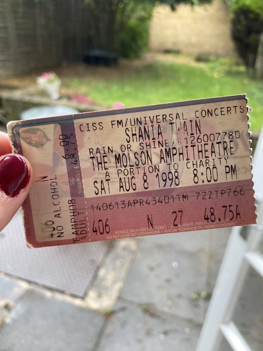 amy conroy tweet media