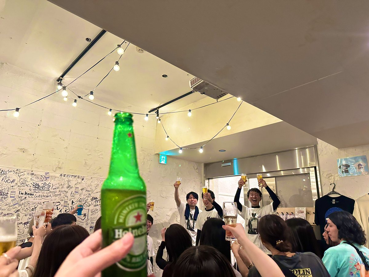 ドラリ座、CokeColor,DearSummer、ROP、3組とも良かった〜〜〜！みなさんおひさでした！ドラリ座レコ発おめでとうございます！