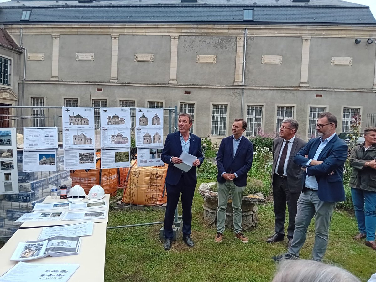 François DECOSTER tweet media