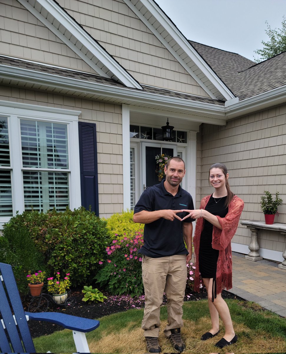 #Alumnifam update.  Alyssa, DECA President 2020, BS in Health Sciences, and realtor, selling her 1st house while standing next to Jay, DECA VP 2000 and Franchisee of Housemaster.  #eatsucceedDECA
