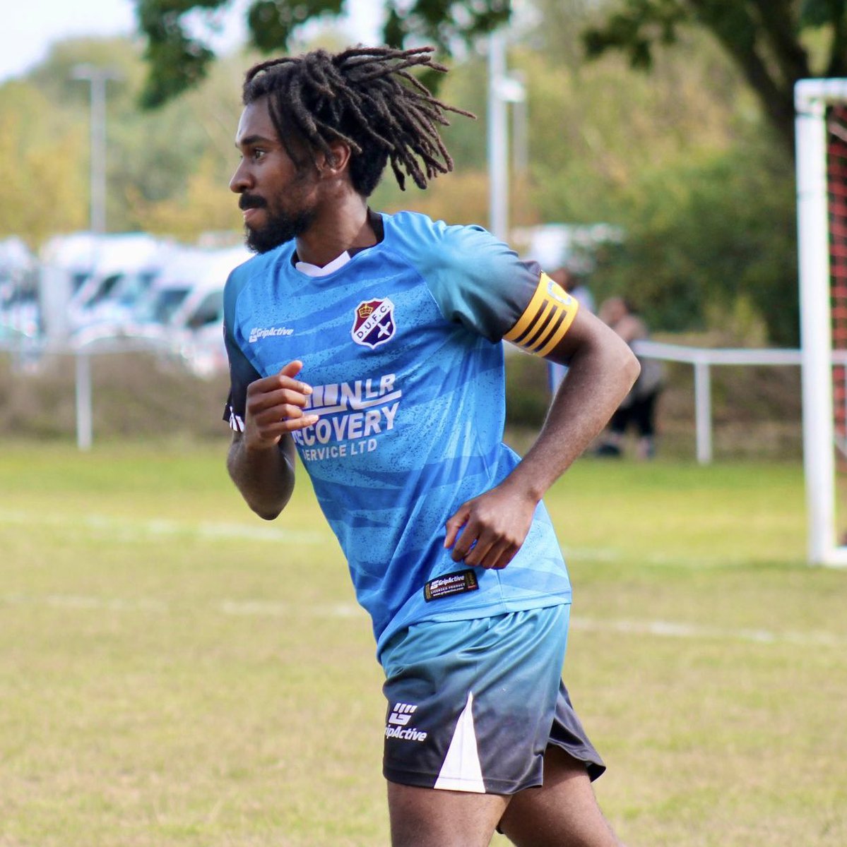 DagenhamUTD_FC's tweet image. The Shaq Attack continued yesterday as  @Shaq_Mathurin notches a brace to take his tally to 5 goals in the opening two games on the season with another outstanding performance 🥶⚽️

#UpTheDaggers ⚔️ #ShaqAttack