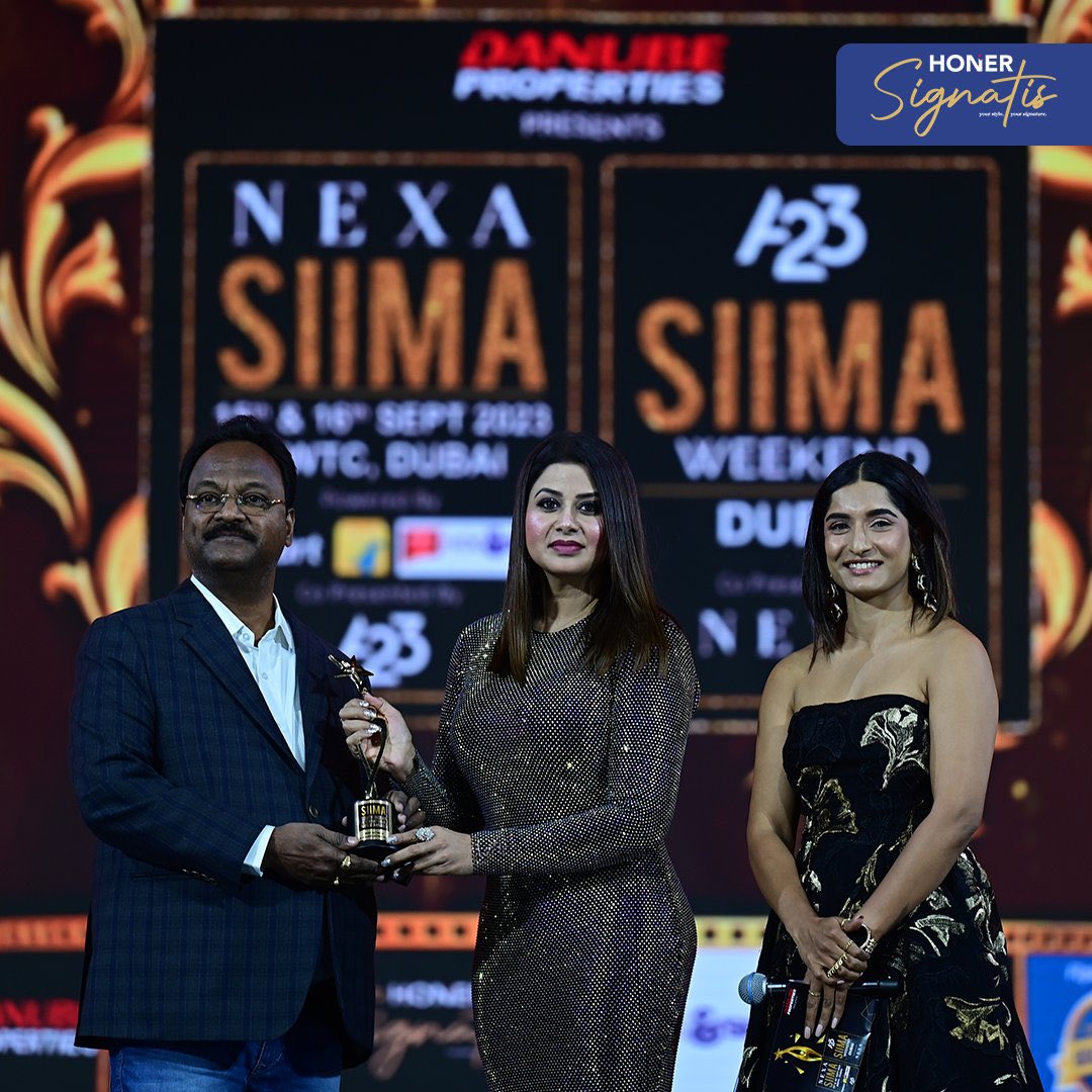 TelanganaFilm's tweet photo. #SIIMA2023
Best supporting actress - sangeetha - masooda
#tsfcc https://t.co/p1m9tuTVuA